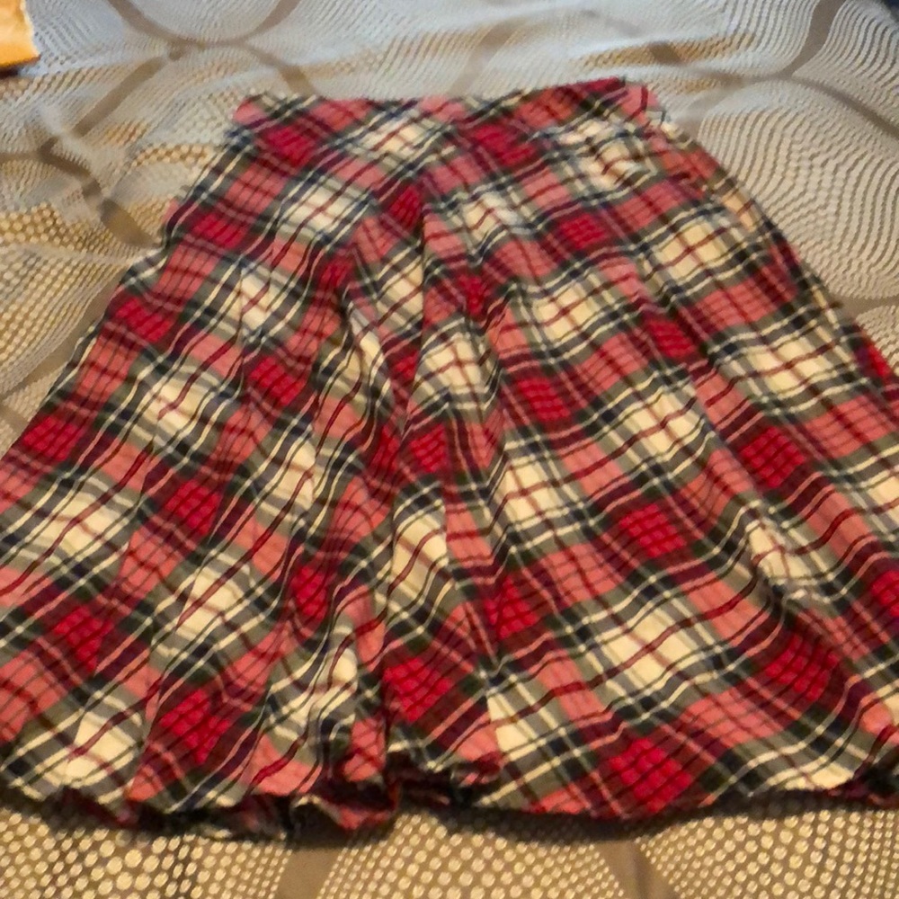Chaps red plaid skirt